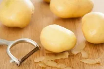 Чому сира картопля корисна для шкіри 5 секретів корисна