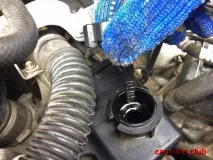 Перевірка рівня та долив рідини гідропідсилювача керма Mercedes-Benz Vito II W639 2003 долив