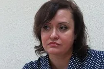 Розлучення та дівоче прізвище МЕЛТ залишає магазини дівоче