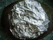 Соковитий рулет із курячої грудки з начинкою з яблук рулет