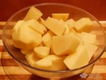 Картопля зі свинячими реберцями, за маминим рецептом свинячими