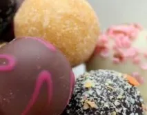 Скільки калорій у шоколадній цукерці цукерці