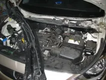 Зняття та встановлення підсилювача панелі приладів Hyundai Solaris приладів