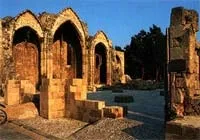 Столиця острова місто Родос (Rodos) у Греції. родос