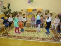 Новосілля у дитячому садку діти