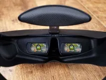 Огляд Sony HMZ-T3 особистий 3D кінотеатр sony