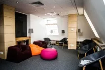 JetBrains. Офіс за принципом «зробити людям комфортно» зробити