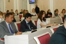 Левін та діти. Розкрито секрет, навіщо потрібен молодіжний парламент діти