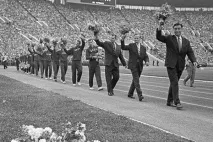 Чемпіонат Європи з футболу 1960 року склади команд, переможець, фінал європи