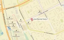 Дівчина, на яку впав фрагмент балкона у Петербурзі, частково паралізована петербурзі
