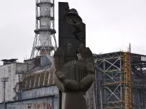 місць