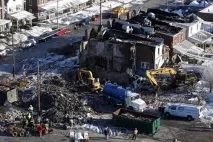 Газопровід вибухнув поряд із житловими будинками поряд