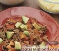РецептНачос з м’ясом та помідорами на помідорами