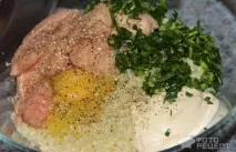 Капустяні драники з курячим фаршем, по-домашньому. капустяні