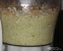 Капустяні драники з курячим фаршем, по-домашньому. драники