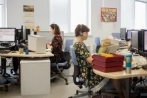 Як працюють у DHL співробітників