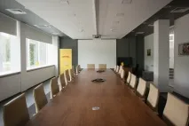 Як працюють у DHL компанії