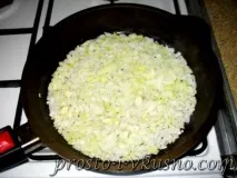 Як тушкувати картоплю в каструлі з куркою тушкувати
