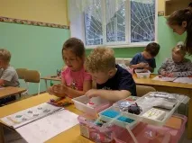 Робототехніка в дитячому садку навіщо, скільки коштує і як проходять заняття. робототехніка