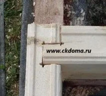 Рубка в теплий кут, рубання кутів стін будинку, кут будинку, в шип паз будинку з бруса, стик брусів по стін