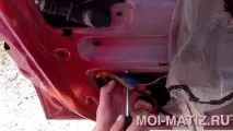 Як замінити актуатор передніх лівих дверей на Daewoo Matiz, Ремонт Daewoo Matiz лівих