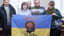 Кіборга з ДАП засудили на три роки за крадіжку державного прапора крадіжку