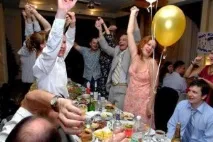 Конкурси на день народження, які проводяться за столом, Ми робимо свято кращим! народження
