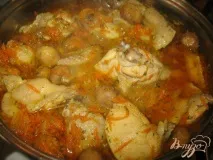 Курячі крильця з печерицями крильця