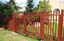Металевий штакетник «Український палісад» паркану