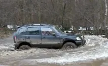 НиваШевроле - галопом по бездоріжжю галопом