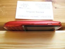 Nokia Asha 300 - Огляд червоного та частково сенсорного несмартфону червоного