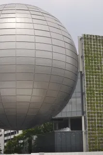 Найбільший у світі планетарій купола