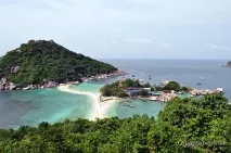 Острів Нанг Юань (Koh Nangyuan) - маленький острівець з єдиним готелем і чудовим підводним острів