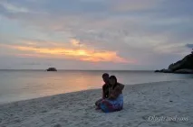 Острів Нанг Юань (Koh Nangyuan) - маленький острівець з єдиним готелем і чудовим підводним острів