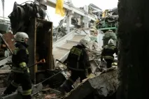 Перша плита впала на верстат мого батька, очевидці трагедії на ЗІКу розповіли, як сталося мого