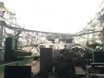 Перша плита впала на верстат мого батька, очевидці трагедії на ЗІКу розповіли, як сталося батька