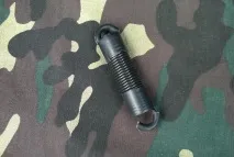 Плавне та повне відкриття кришки багажника повне