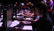 Шість дисциплін у кіберспорті, на яких заробляють мільйони - РІА Новини заробляють