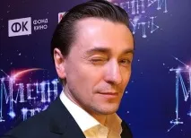 ЗМІ перший шлюб Сергія Безрукова зруйнувало обручку перший