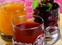 Старовинні корисні напої з меду меду