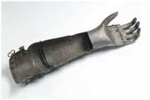 Страшні та дивовижні протези минулого (21 фото) дивовижні