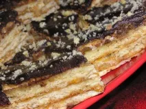 Тісто з горіхами, чорносливом та бороцьковим лекварем тісто