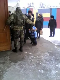 Уральський козак особисто доставив машину з гуманітарною допомогою мешканцям Новоукаїни, які перебувають у козак