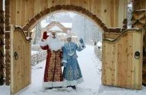 В українського Діда Мороза - ціла шафа вбрання, а фінська Йоулупуккі нікому не показує свою діда