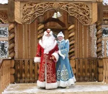 В українського Діда Мороза - ціла шафа вбрання, а фінська Йоулупуккі нікому не показує свою діда