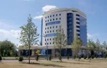 Ярославська «п’ятірка» краща за новобудови, СК «Рояль» — помпезний ларьок, а з Мухіним та Якушевим ятірка