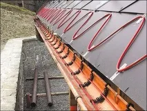 Заміна старого жолоба на новий та монтаж відведення води новий