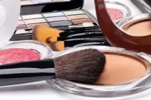 Аксесуари для декоративної косметики декоративної