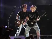 Nickelback. «Так чудово бути успішним! Життя прекрасне!" C. Kroeger nickelback