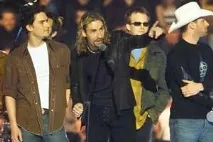Nickelback. «Так чудово бути успішним! Життя прекрасне!" C. Kroeger успішним